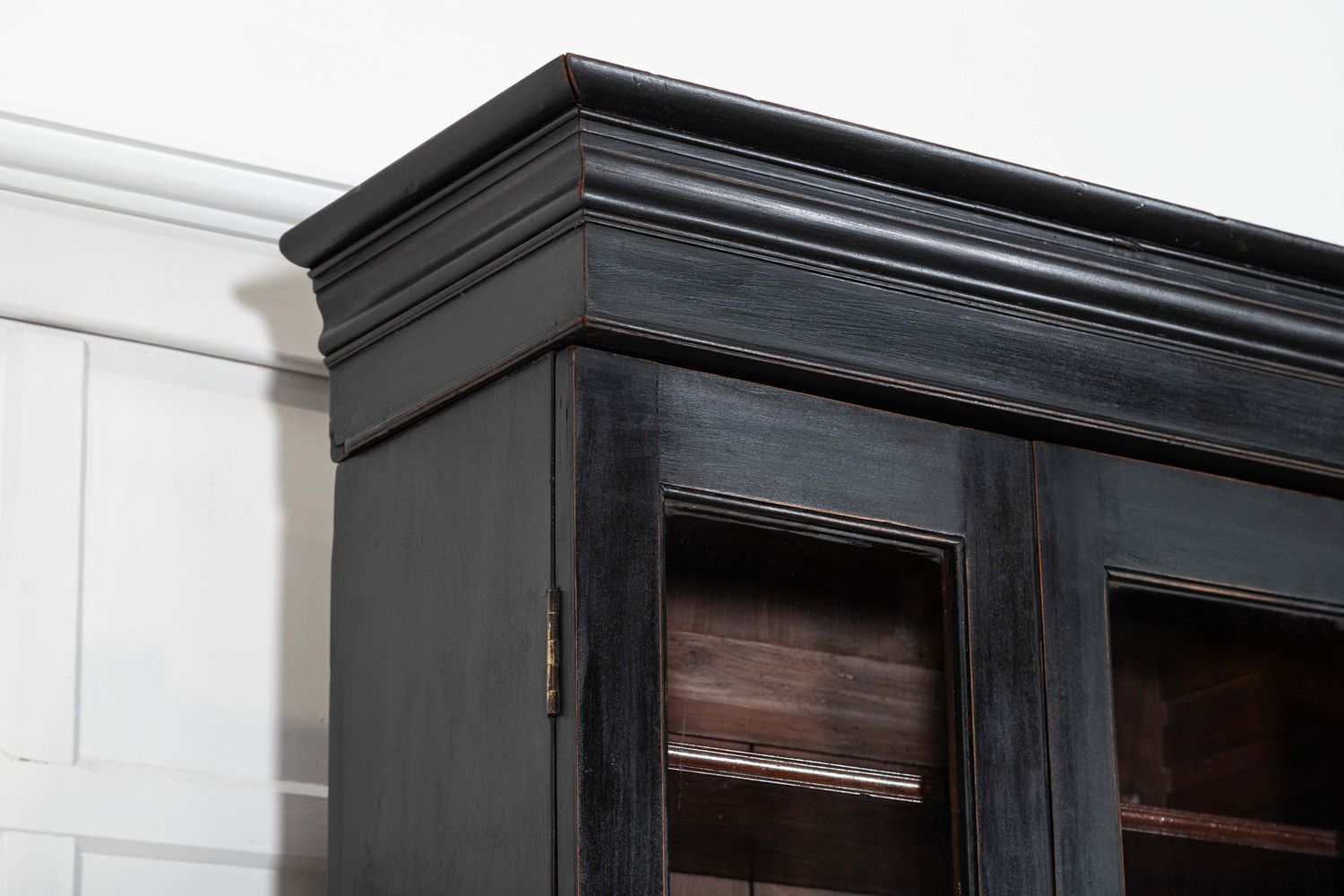 photo vinterior Large English 19thc Ebonised Mahogany Glazed Bookcase Secretaire