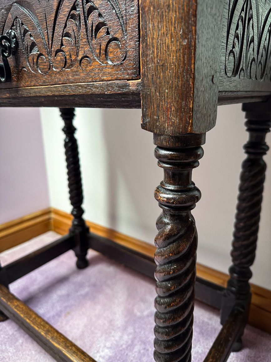 photo vinterior Charles II Oak Lowboy Writing Desk With Original Handles And Drawer