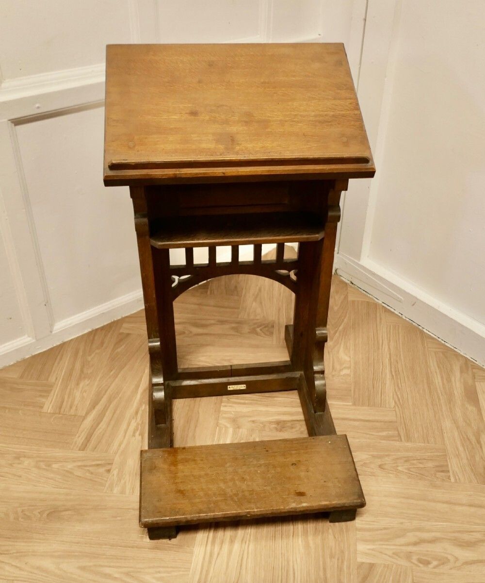 Oak Arts And Crafts Reception Desk Greeting Station photo for sale