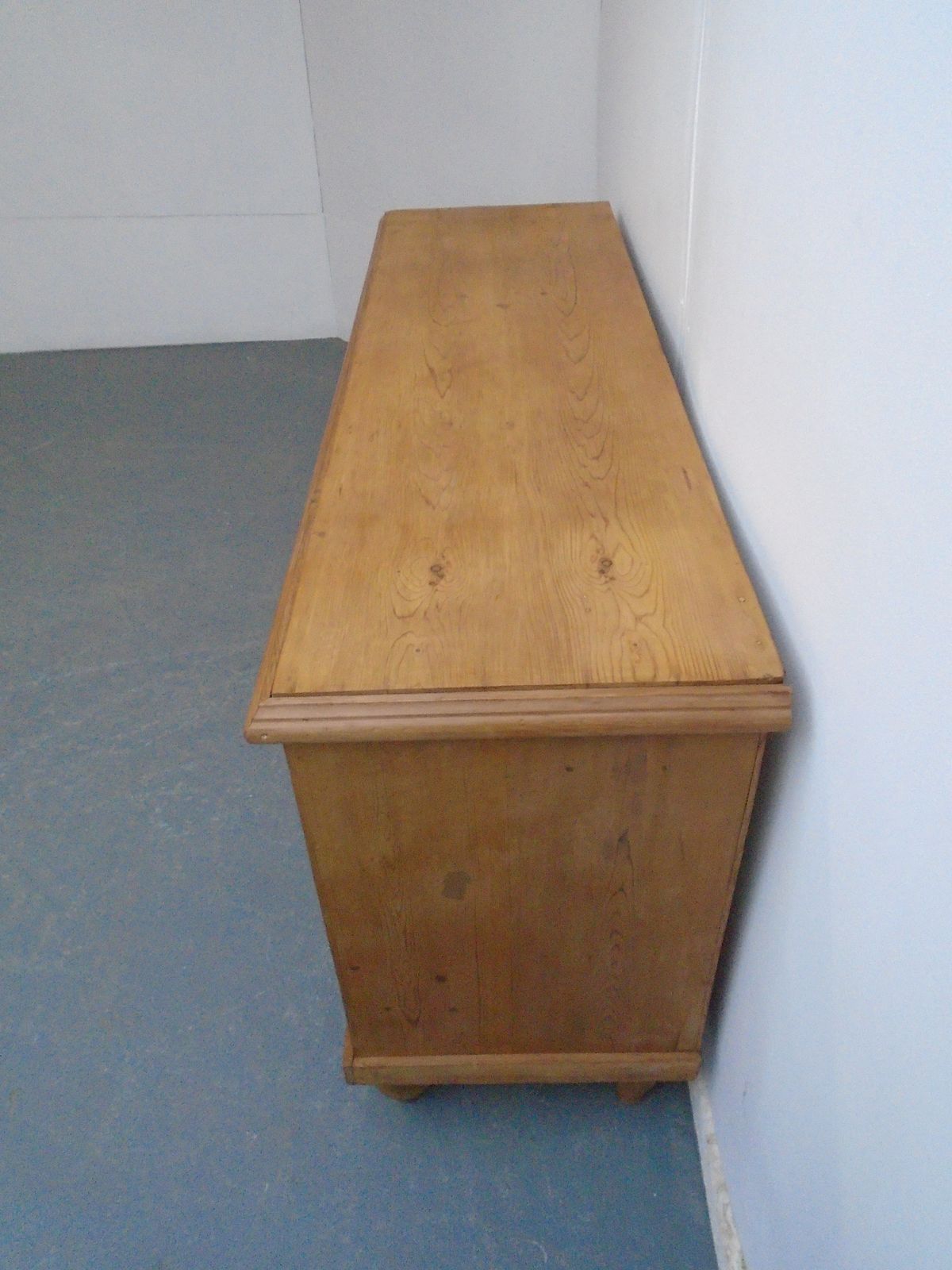 A Superb 6 Drawer Victorian Pine Waxed Dresser Base / Tv Stand photo for sale