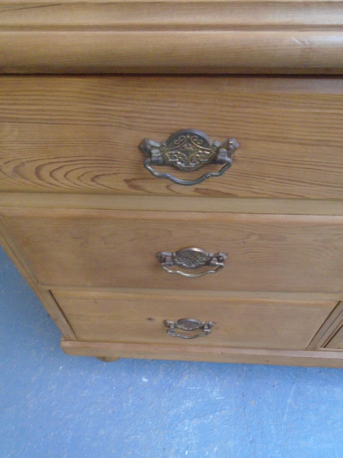 A Superb 6 Drawer Victorian Pine Waxed Dresser Base / Tv Stand photo 795.0