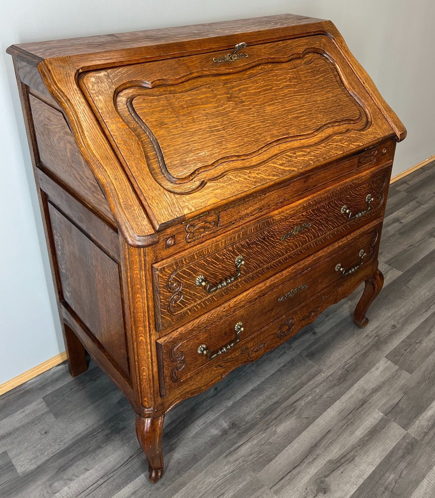photo for sale Secretaire Writing Desk Rare Antique French Carved Bureaux Elegant (Lot 3523)