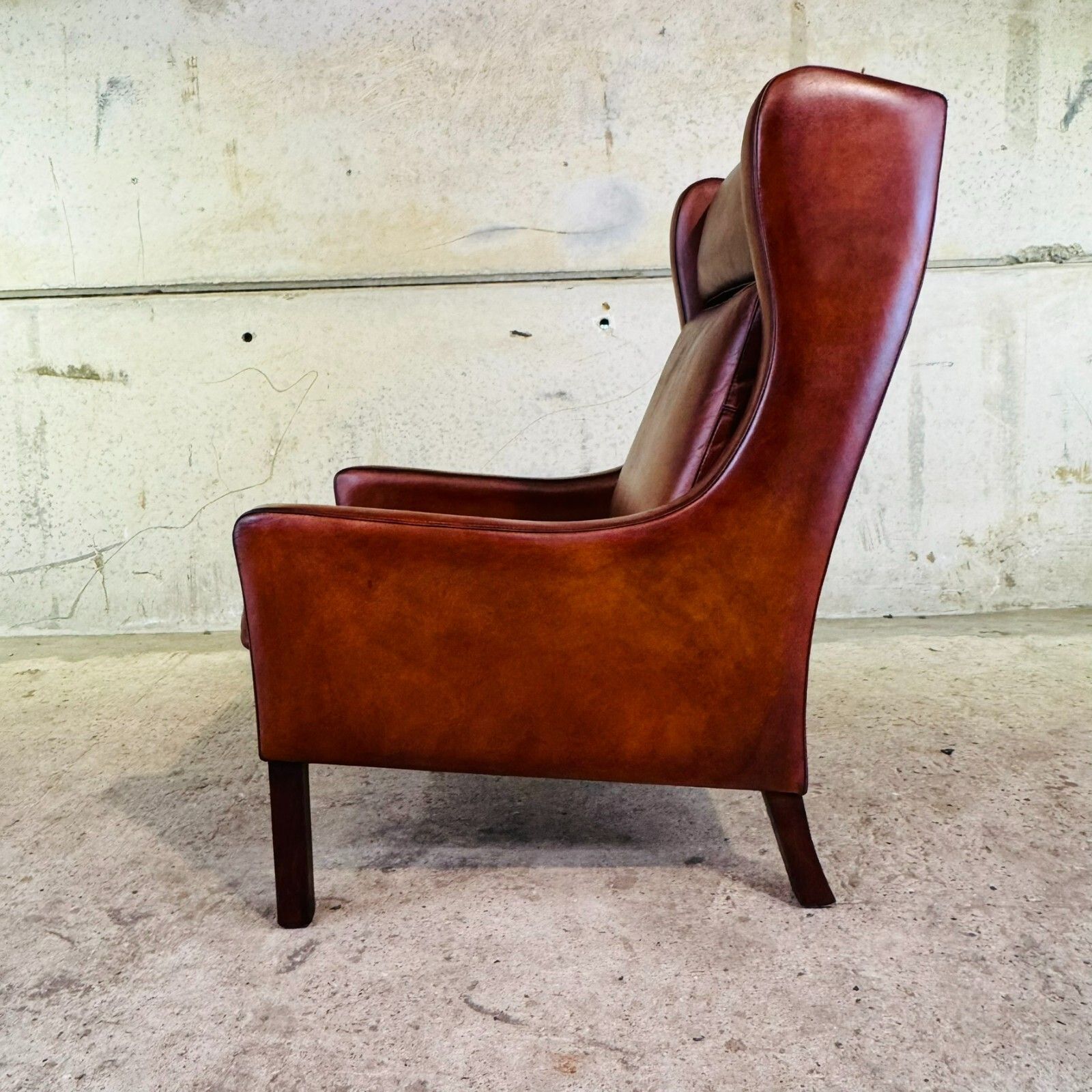 Vintage 70s Danish Highback Tan Leather Chair – Sleek Design #A photo 995.0