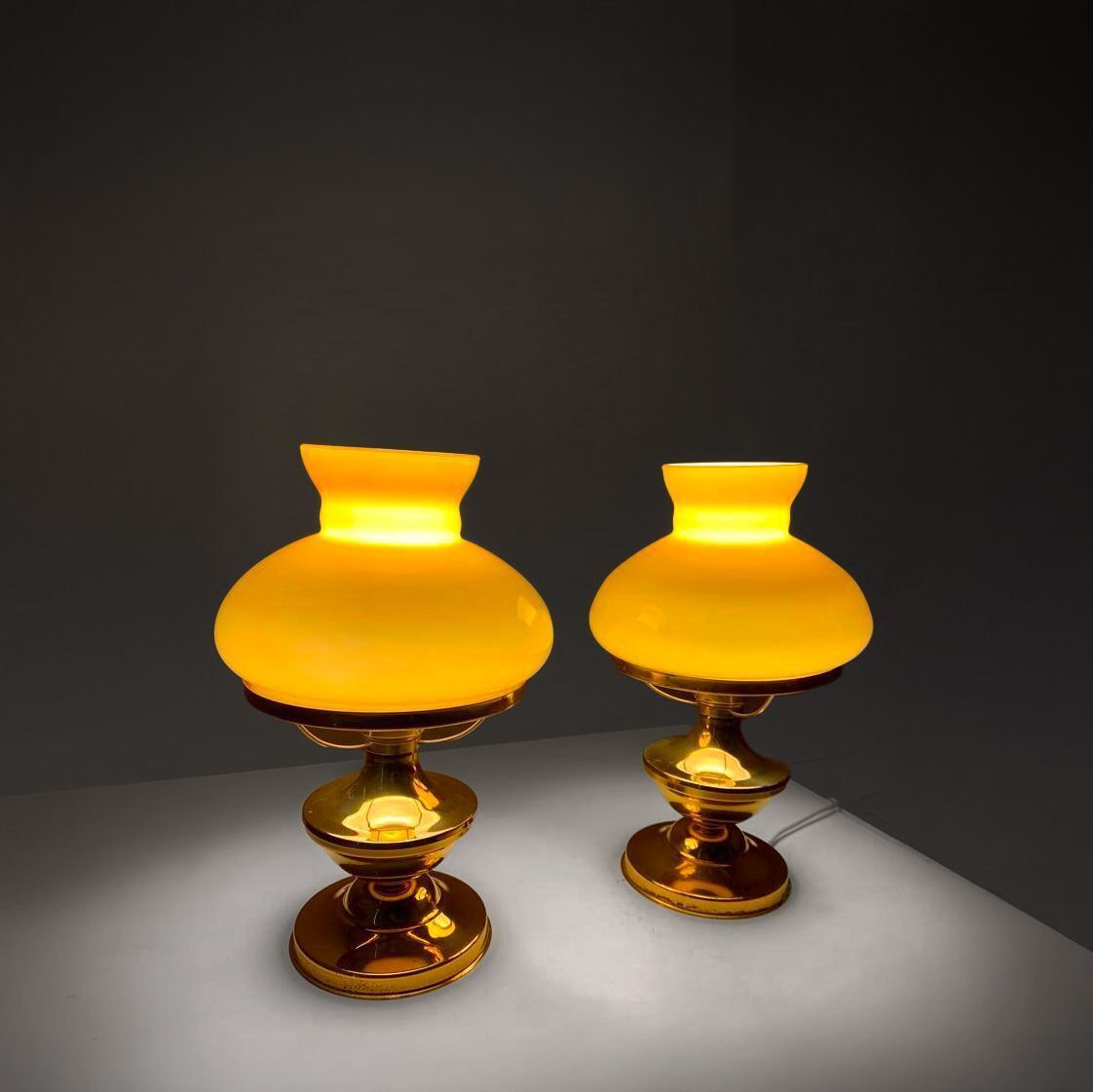 Art Deco Brass And Opaline Table Lamps, Set Of Two, Italhy 1930s