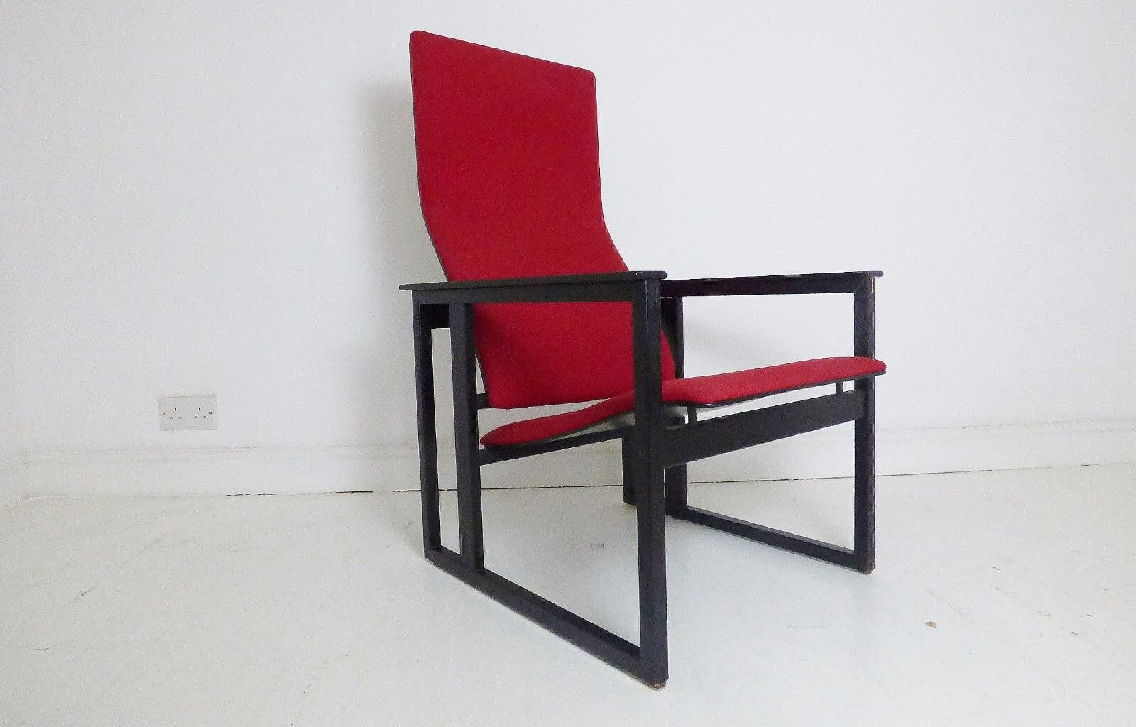 Stunning Vintage Postmodern Simo Heikkila Artzan Lounge Chair 1980
