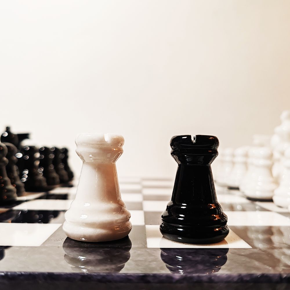 photo for sale 1970s Stunning Chess Set In Hand Carved Alabaster Of Volterra   Black And White   Made In Italy