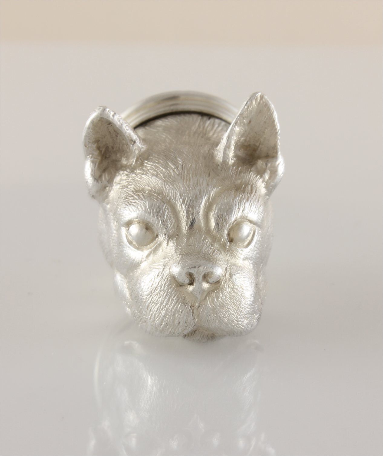 photo furniture Silver French Bulldog Pill Box. Novelty Dog Snuff Box. W Comyns 1971.