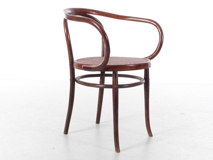 photo furniture Mid Century Modern Baumann Armchair In Bentwood