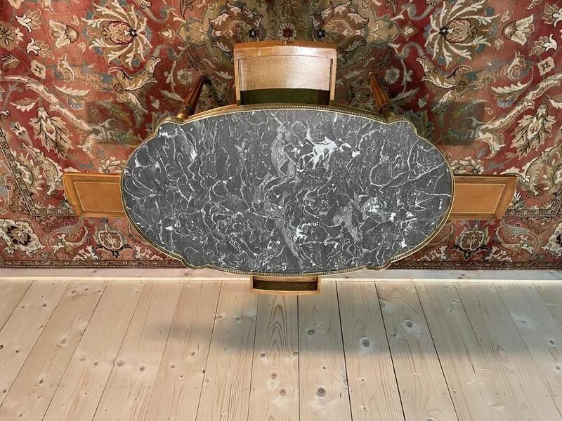 Table Basse Bouillotte De Style Louis XVI Marbre Gris photo 1950.0