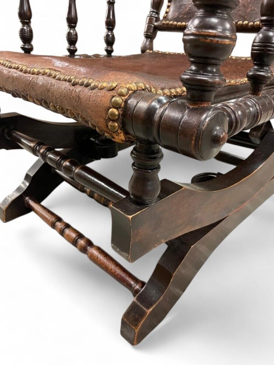 Rocking Chair, Patinated Wood And Leather, English Work, Late 19th Century photo 1550.0