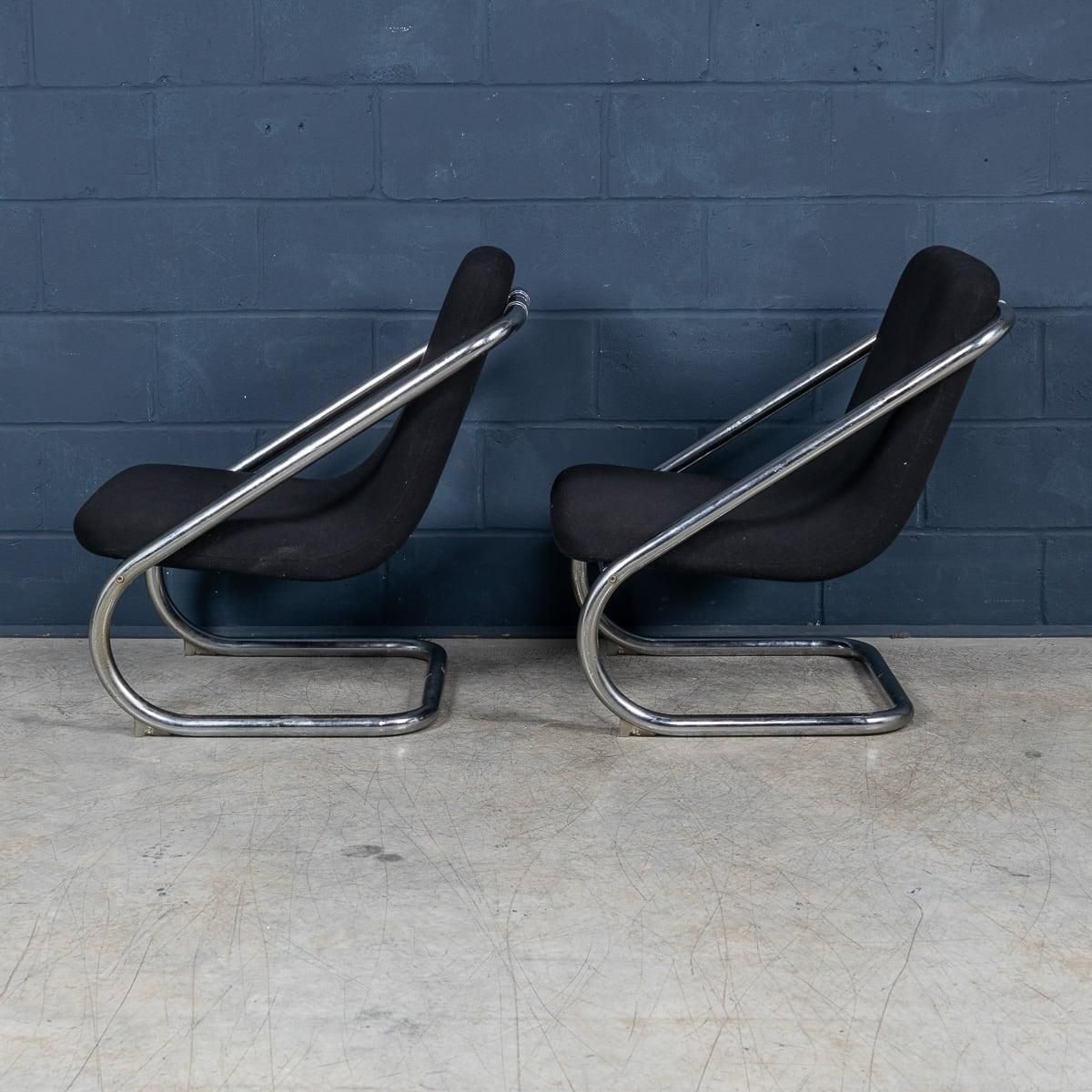 20th Century Italian Pair Of Tubular Framed Lounge Chairs C.1980 photo Furniture