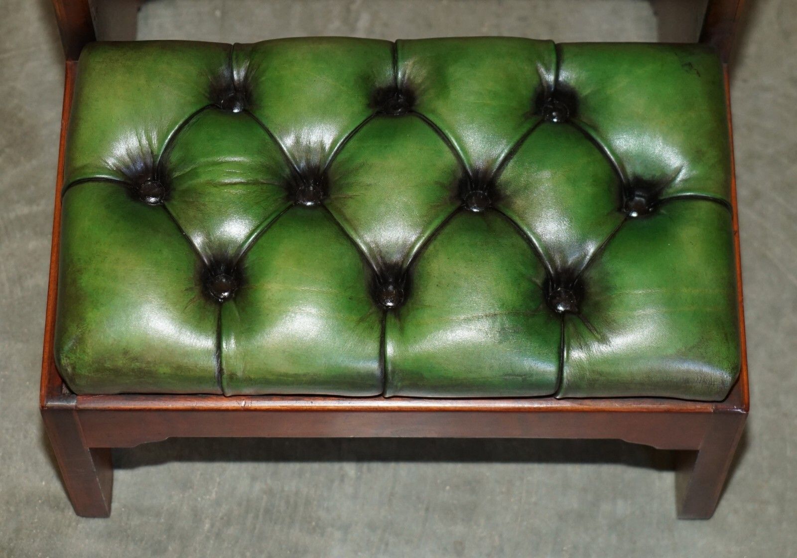 Fully Restored Antique Flamed Mahogany Green Leather Chesterfield Library Steps photo 2450.0