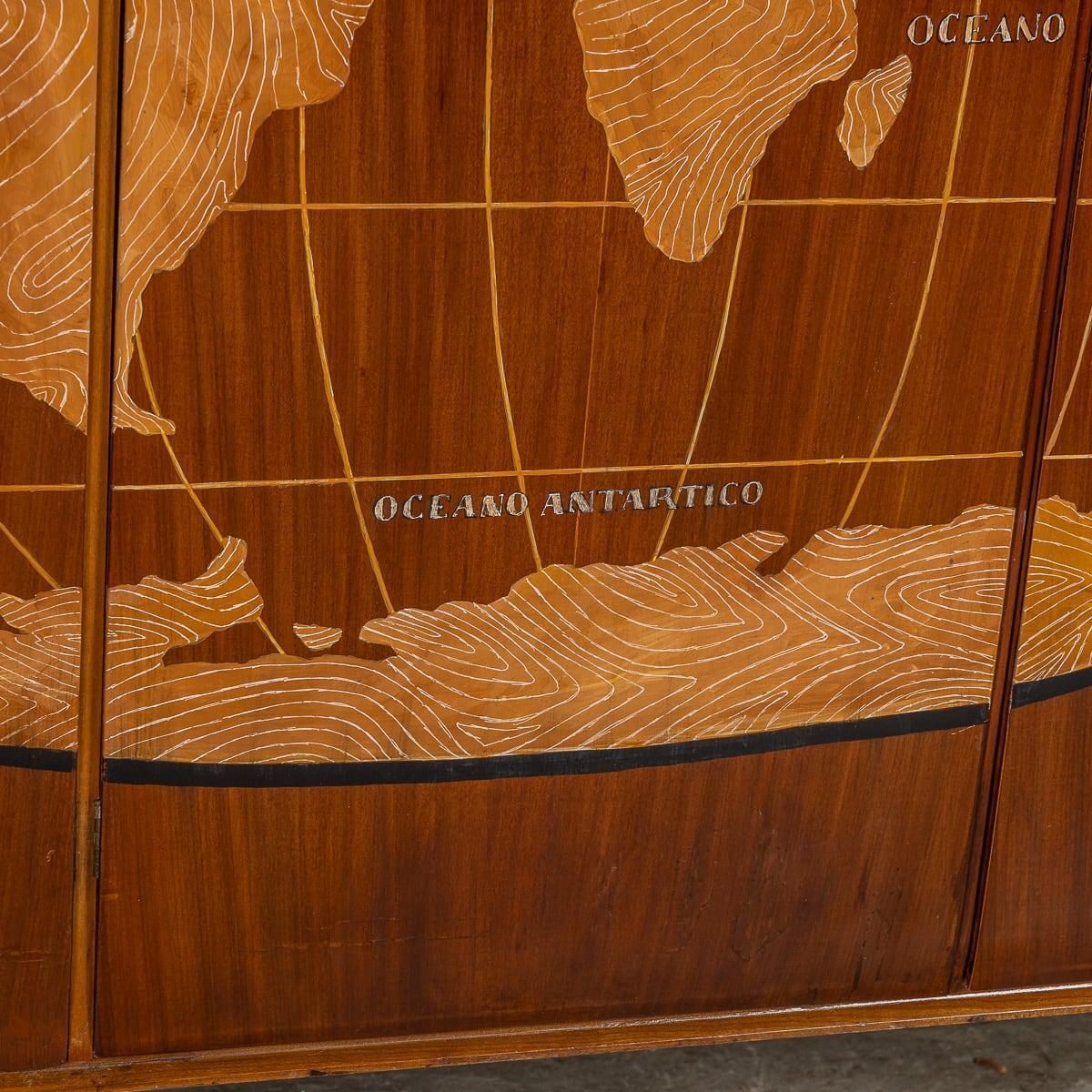 photo vinterior 20th Century Italian Stylised "Map Of The World" Cabinet C.1950