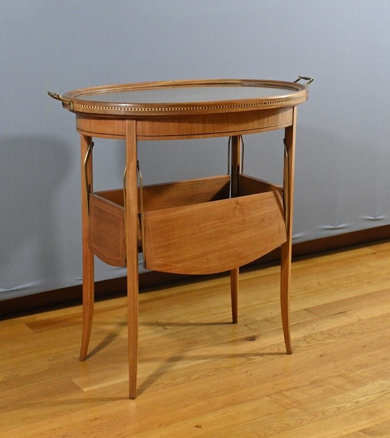 Blond Mahogany Tea Table, Art Deco   1920 photo for sale