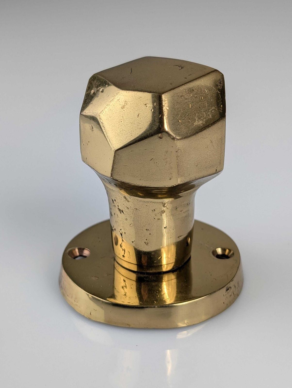 Pair Of Brutalist Sculptural Turn Knobs In Bronze 1970s photo Home Fixtures
