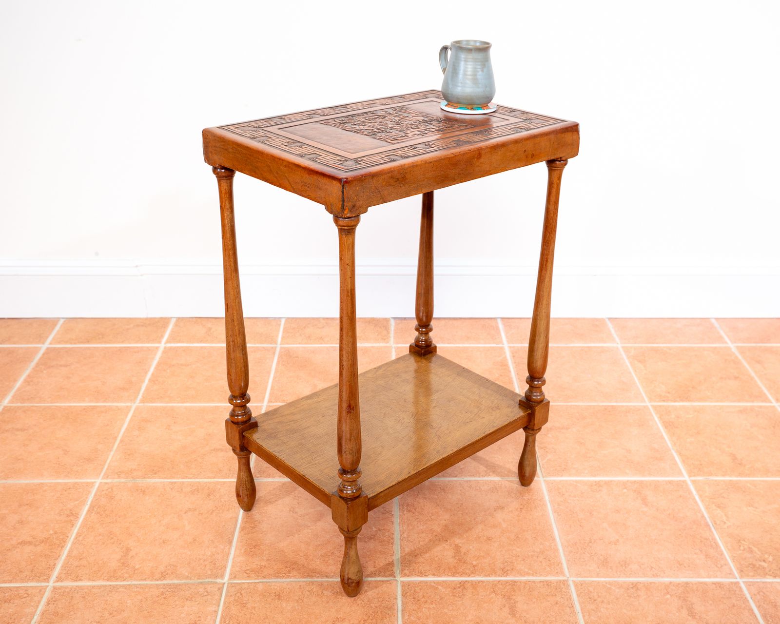 photo vintage Embossed Leather End Side Table Peruvian 1960s Mid Century Geometric Tooled Leather Viracocha Peru Leather Mexican Aztec Mcm