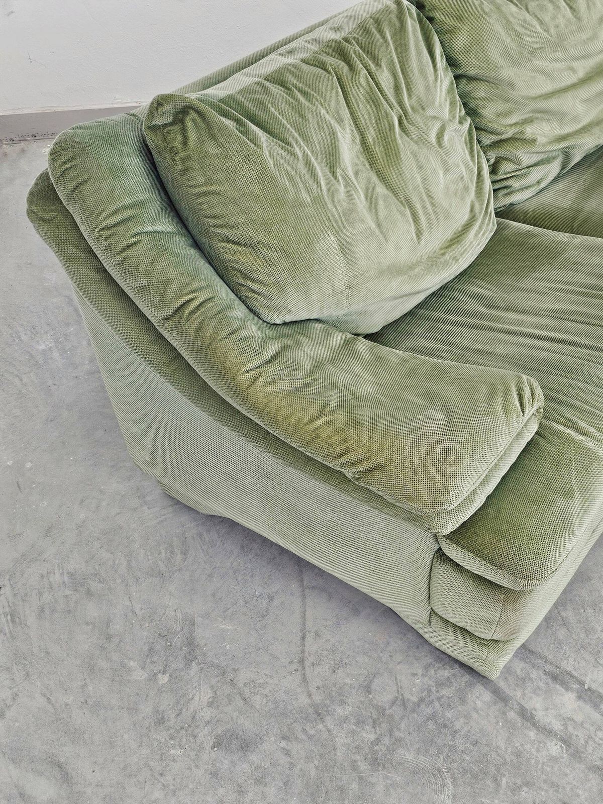 Postmodern Mint Green Sofa In Style Of Vico Magistretti // Made In Italy In 1980s photo vinterior