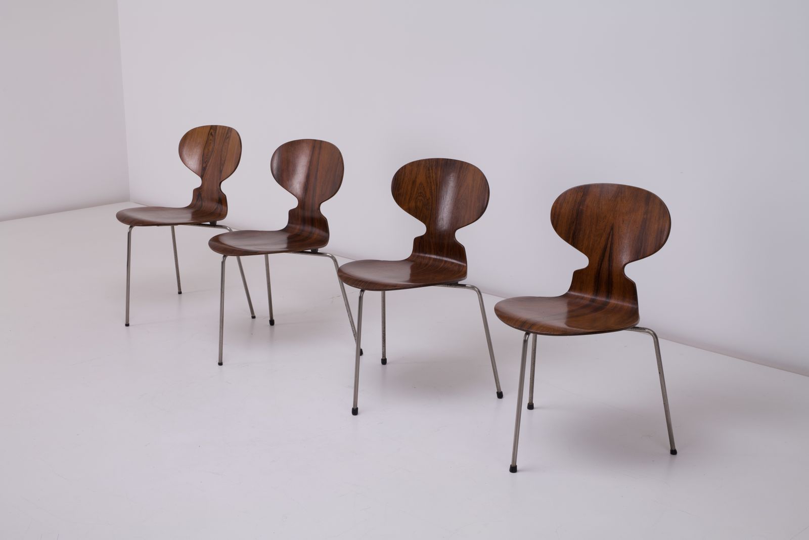 Arne Jacobsen For Fritz Hansen Brazilian Rosewood Suite Four Ant Chairs And Matching Table 1st Edition photo 7000.0