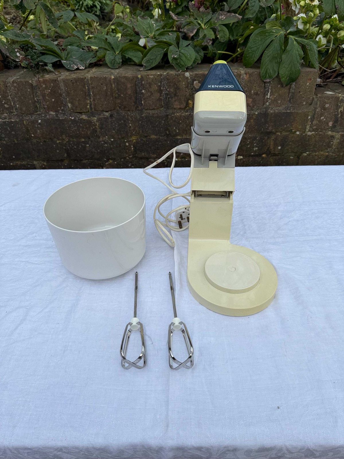 1960s Kenwood Mixer In Original Box   Kenwood Mini 351 Mixer, Intact And Box With Guide, Retro Kitchen Appliance photo 68.0