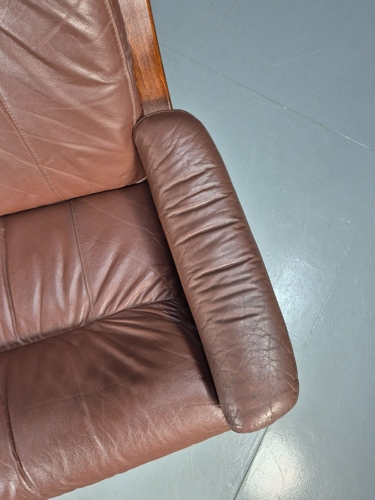 Vintage Danish Lounge Chair Brown Leather Bentwood Frame 1970s Retro Eb8633 Mben photo Furniture