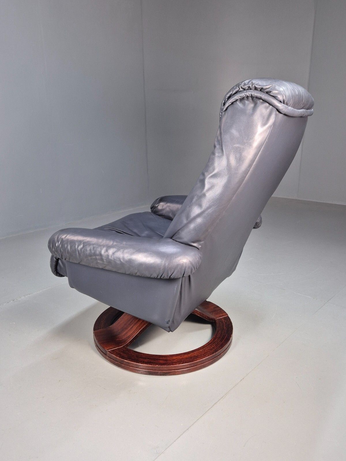 photo for sale Vintage Danish Swivel Chair Blue Grey Leather Reclines 1980s Retro Eb8465 Mswi