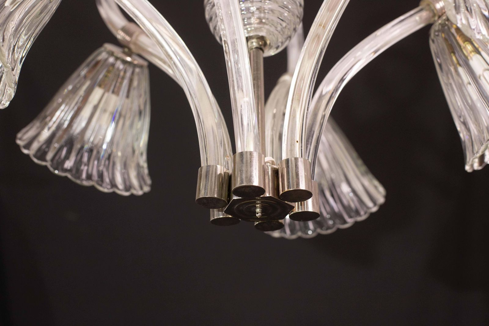 photo vintage Amazing 6 Light Art Deco Murano Glass And Brass Chrome Chandelier By Barovier