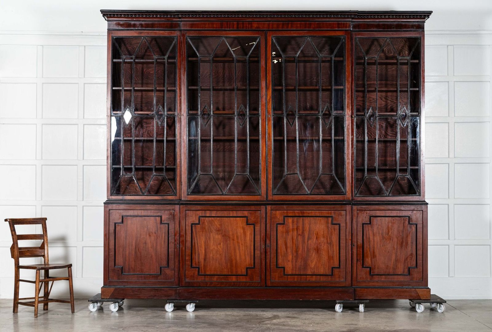 Monumental Irish Georgian Ebonised Mahogany & Astral Glazed Breakfront Bookcase   photo Furniture
