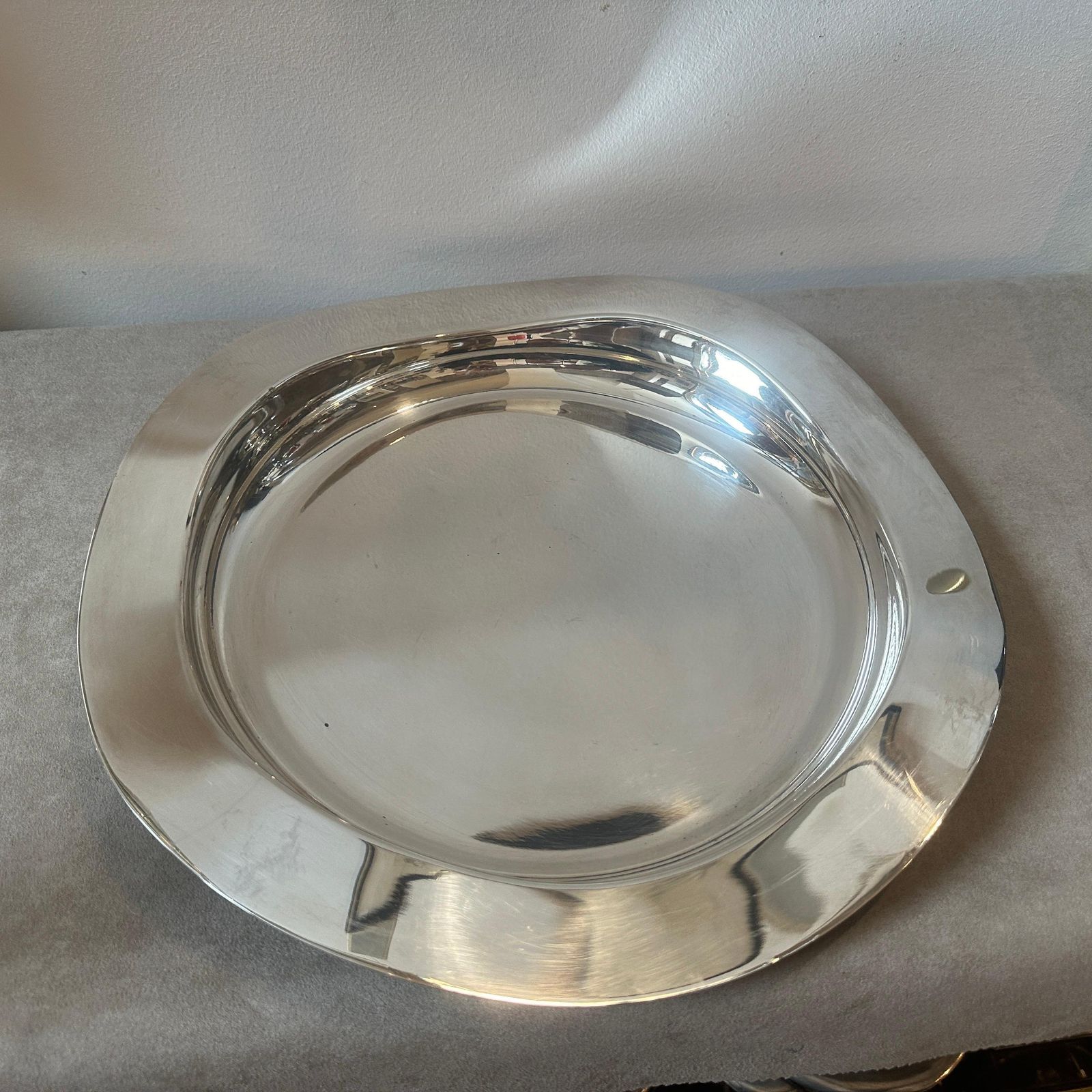 1990s Modern Design Silver Plated Italian Centerpiece By Mesa photo for sale