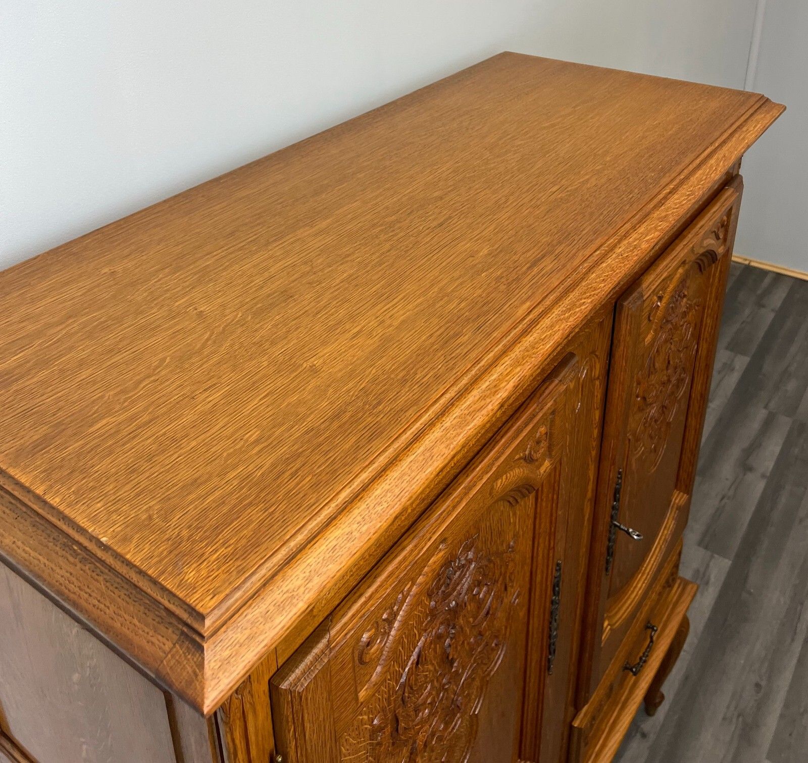 Furniture Amazing  Sideboard / Cabinet / Cupboard  Vintage French Louis XIV (Lot 3552) photo