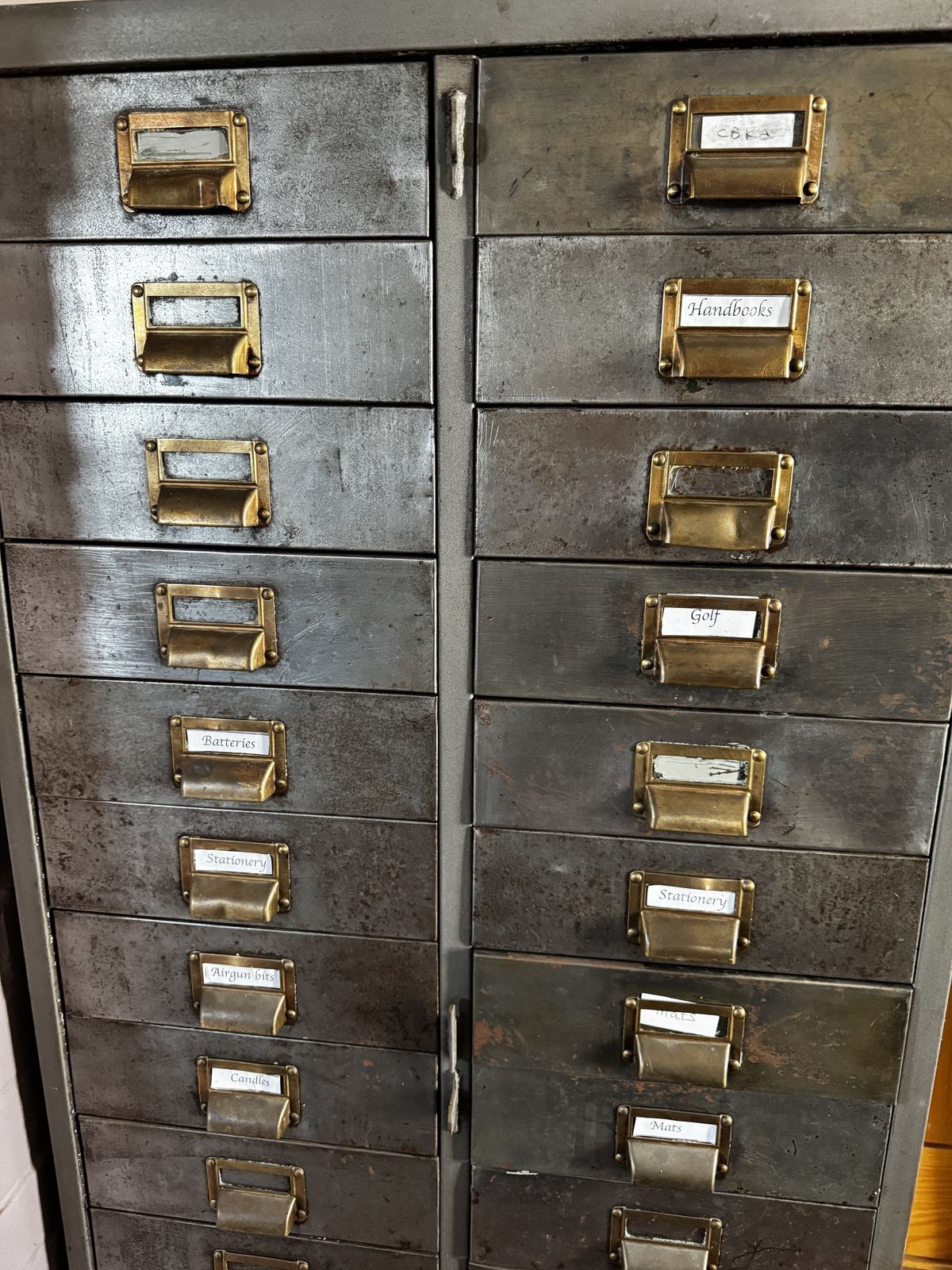 Reclaimed And Renovated Industrial Drawer Unit   28 Drawers
