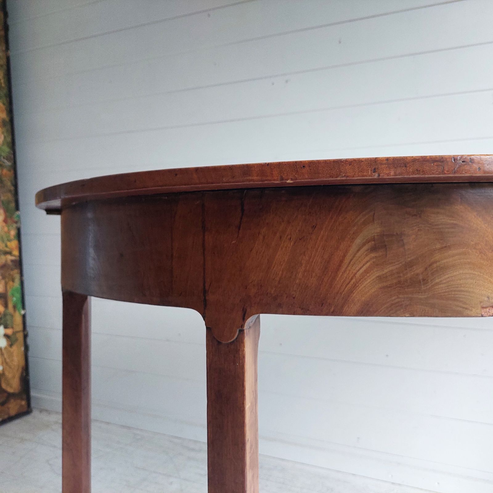 photo vintage Georgian Mahogany Demi Lune Console Table Antique Table Halfmoon Hall Table, 1800s