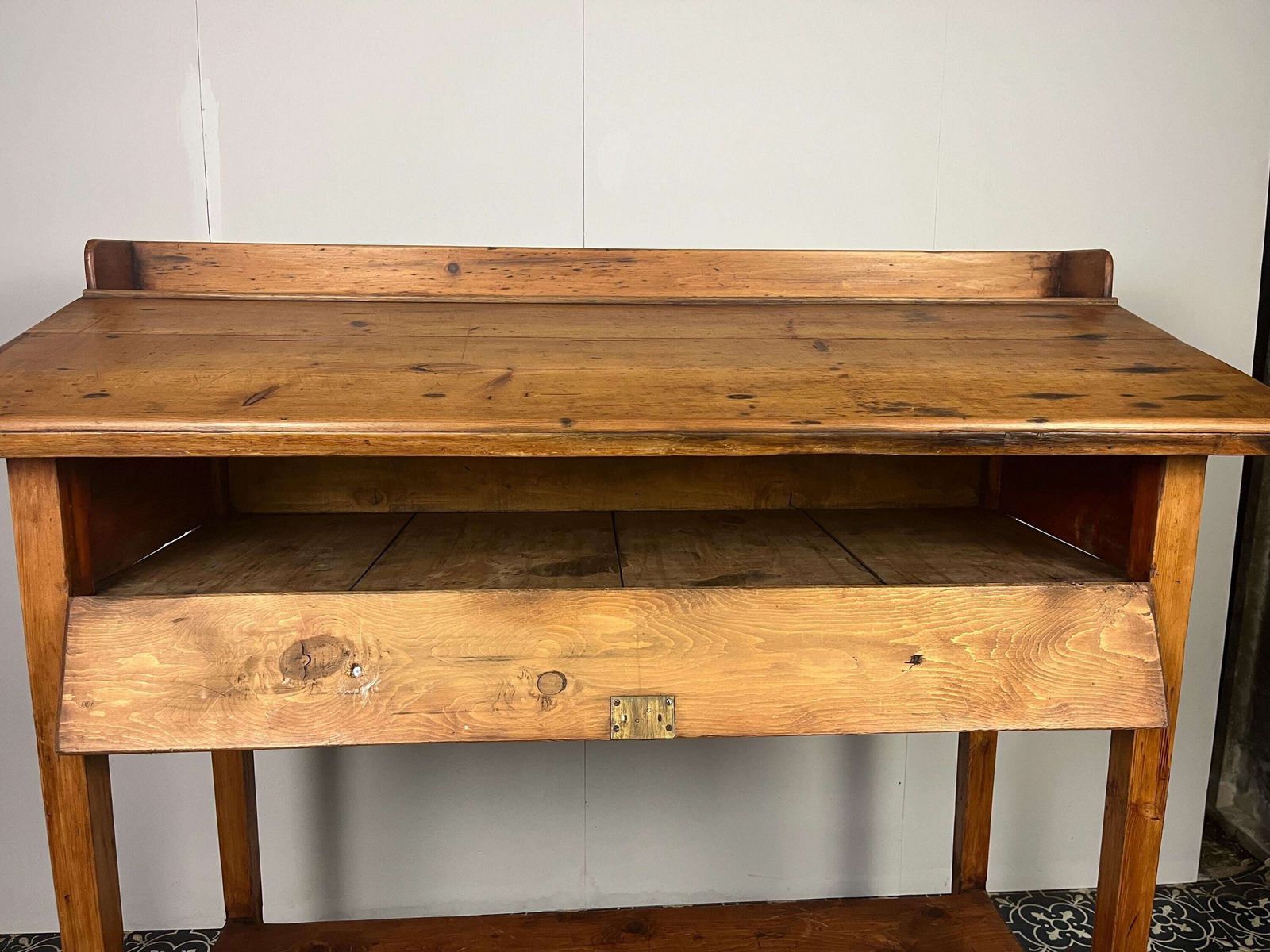 photo furniture Edwardian Pitch Pine Clerk Desk, Office Furniture, Kitchen Cabinet, Sturdy Accessories, Book Stand, Architecture Storage, Antique Drawers