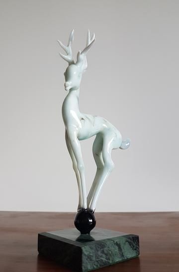 Istvan Komaromy Art Deco Lampworked Blue Glass Stag Sculpture On Marble Plinth Base, 1950s, British photo for sale