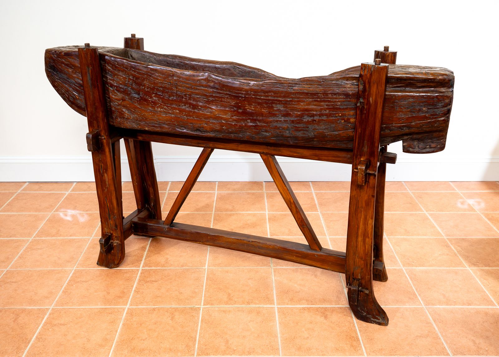 photo vinterior Large Trough Planter On Stand Rustic French Brutalist Xl European Antiqu.E Oak Tree Trun.K Teak Mid Century Serving Bar Consol.E Tabl.E