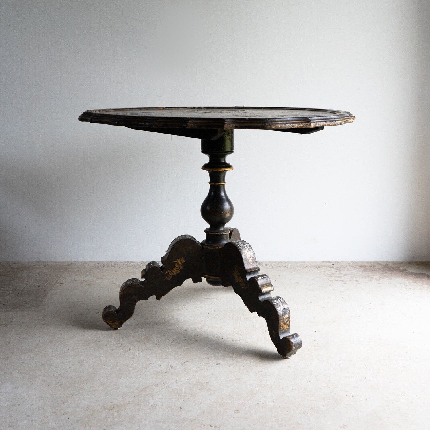 Antique French Napoleon III Lacquered Pedestal Table, Inlaid Hand Painted 19th C photo vintage