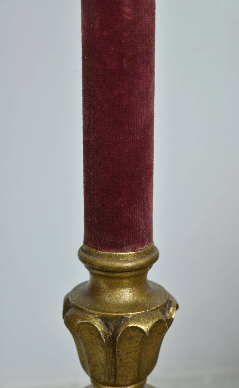 photo vintage 1930s French Boudoir Giltwood Fringe Tassel Standard Floor Lamp Light Baroque