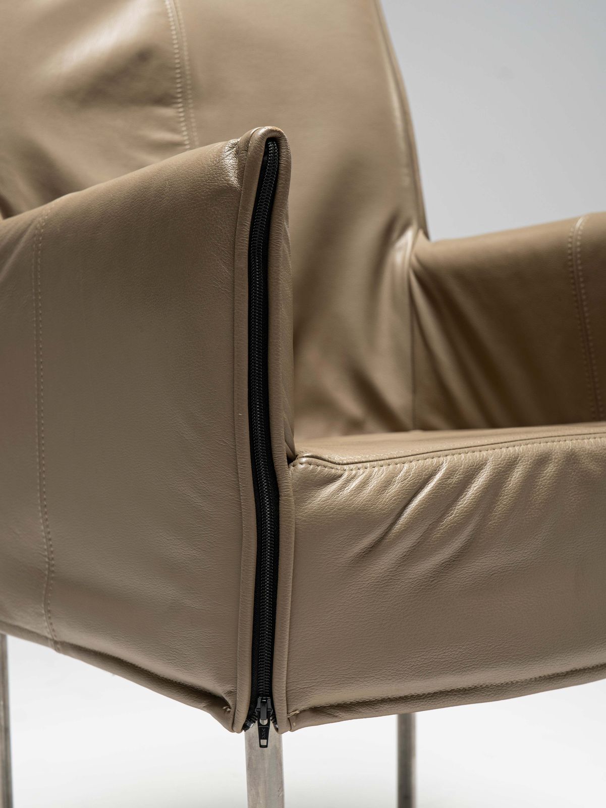 photo vinterior Set Of 4 Chairs In Style Of 'Chaplin' Chair By Gerard Van Den Berg For Montis, Holland, 1990s