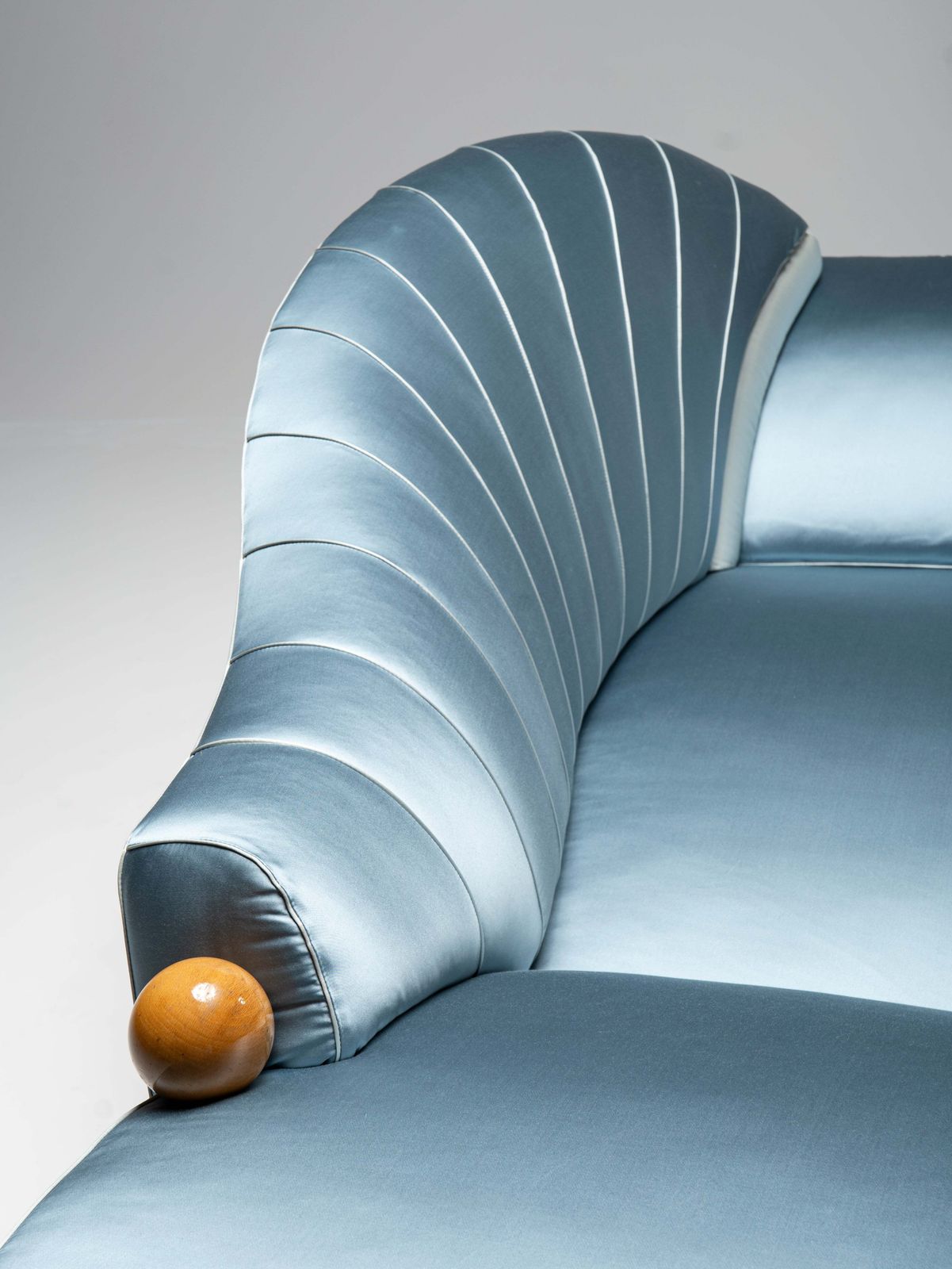 photo for sale Marilyn "Mitzi" Sofa By Hans Hollein For Poltronova, Italy, 1980s