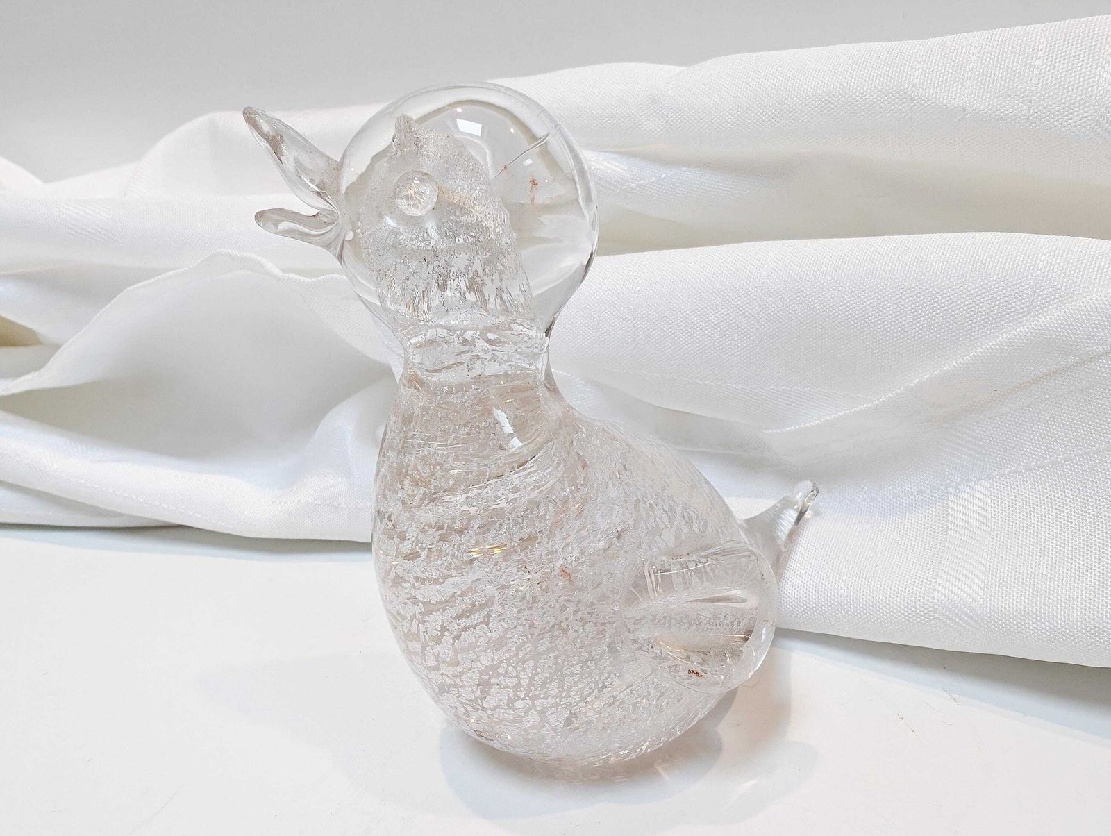 photo furniture Rare Archimede Seguso 1980s Murano Glass Duck, Perfect Condition, Silver Spangles Throughout. Bubble Glass Effect With Original Red Label.