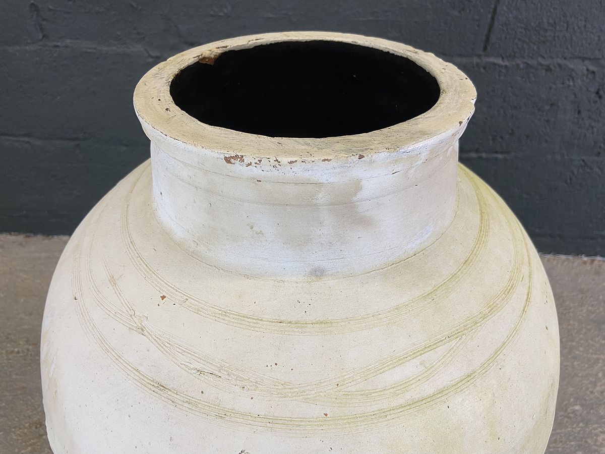 photo furniture Large Turkish Terracotta Olive Pot On Stand