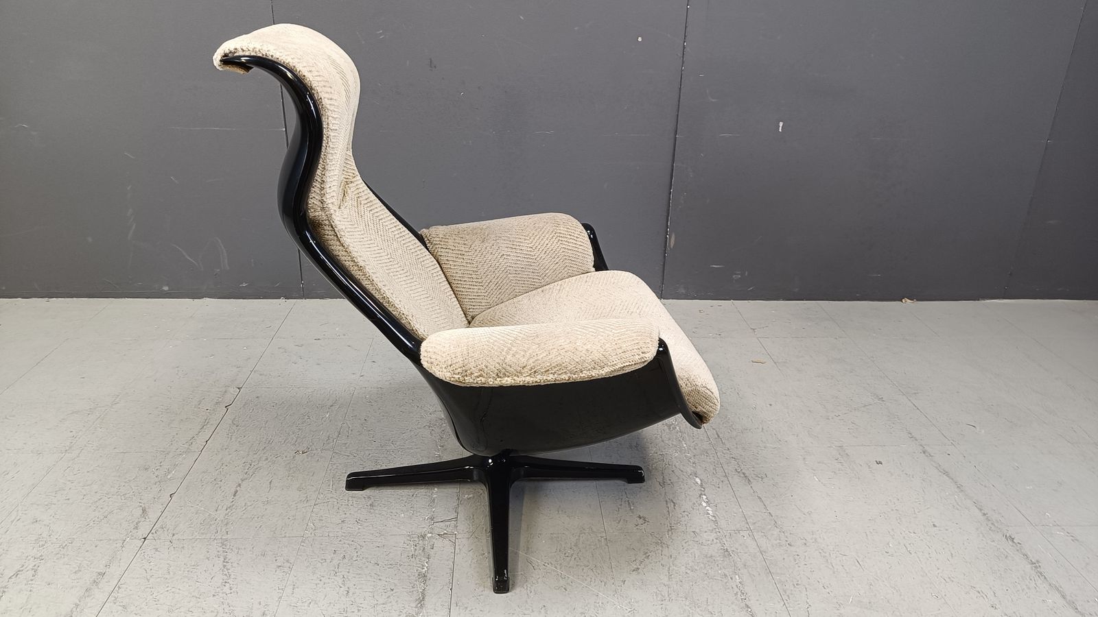 Mid Century Space Age Galaxy Armchair By Alf Svensson For Dux, 1968 photo vinterior