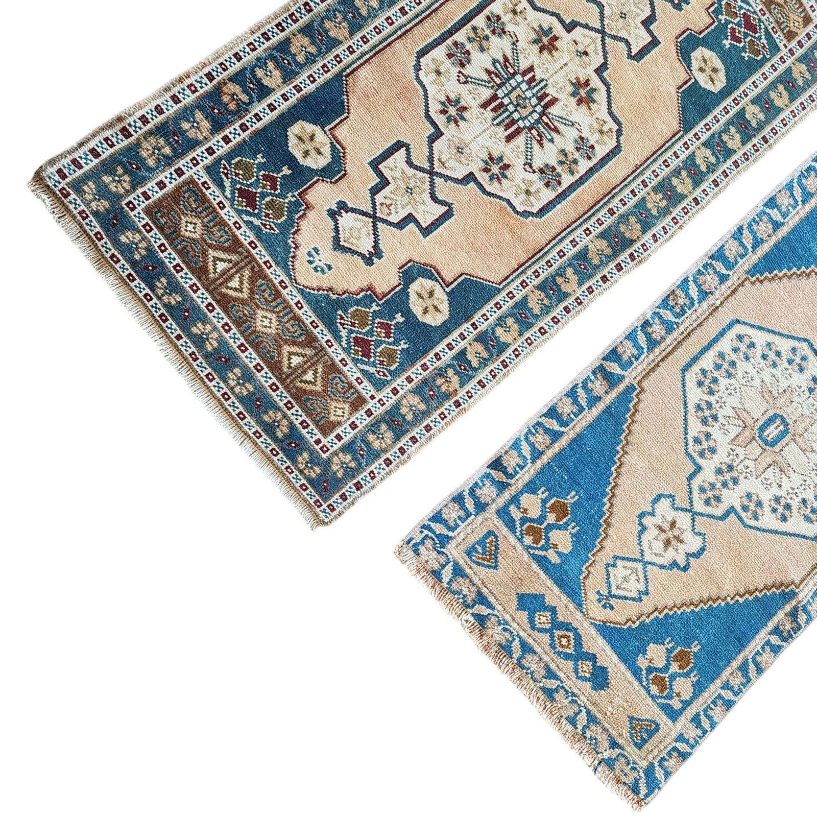 Small Traditional Oriental Style Turkish Rug Set Of 2 photo Textiles