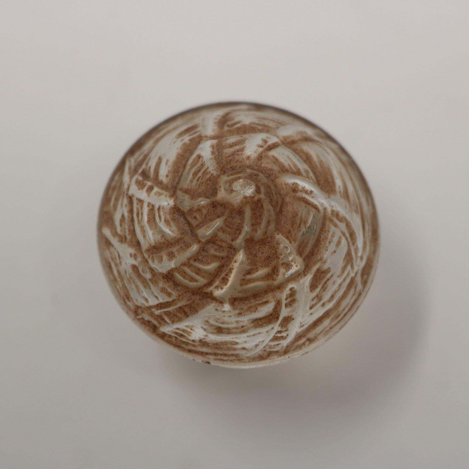 photo vintage Rene Lalique Glass 'Six Tetes' Decanter