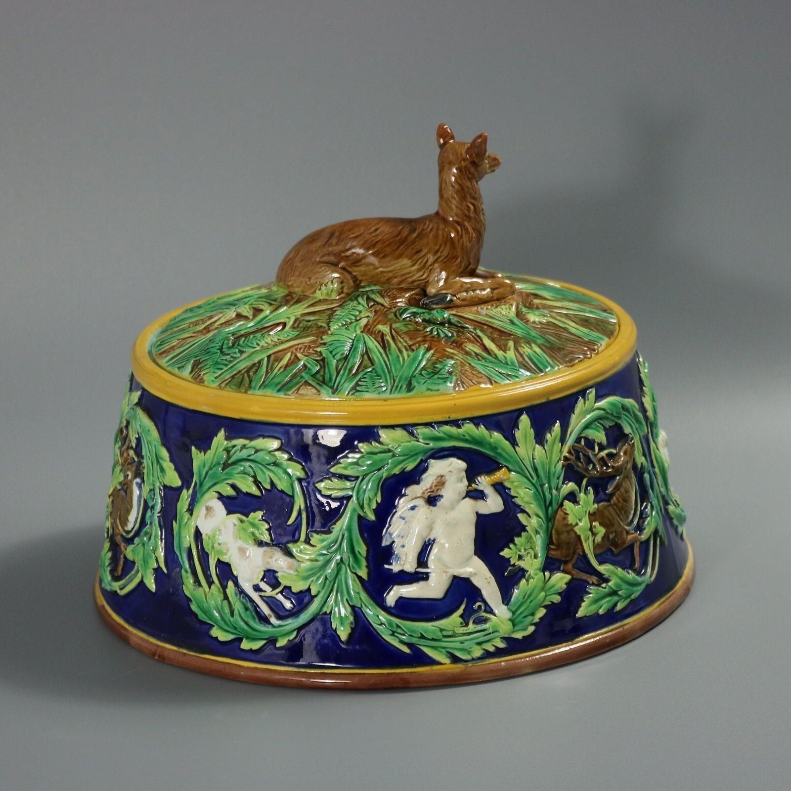George Jones Majolica Deer Game Pie Dish And Liner photo 7416.0