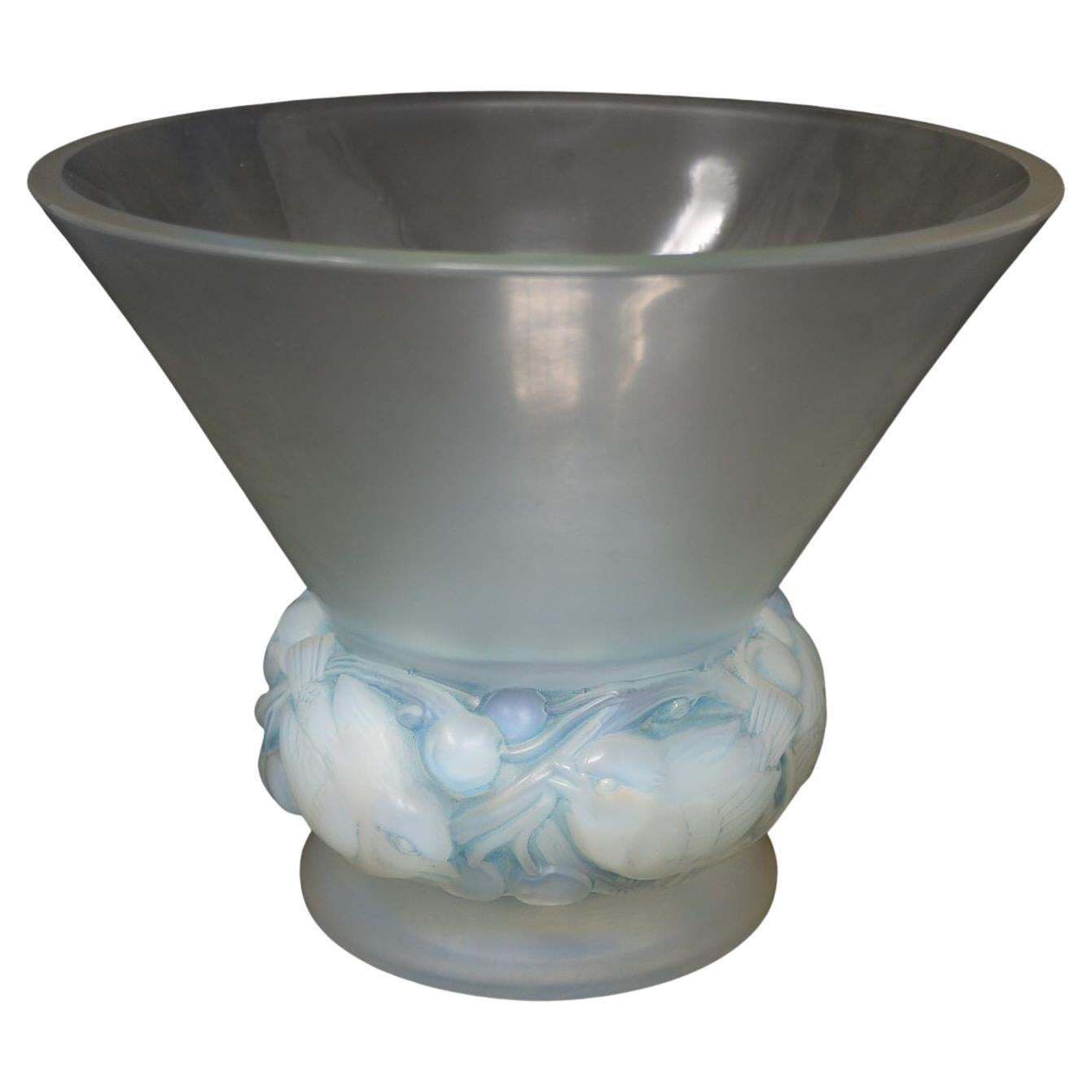 Rene Lalique Opalescent Glass 'Pinsons' Vase