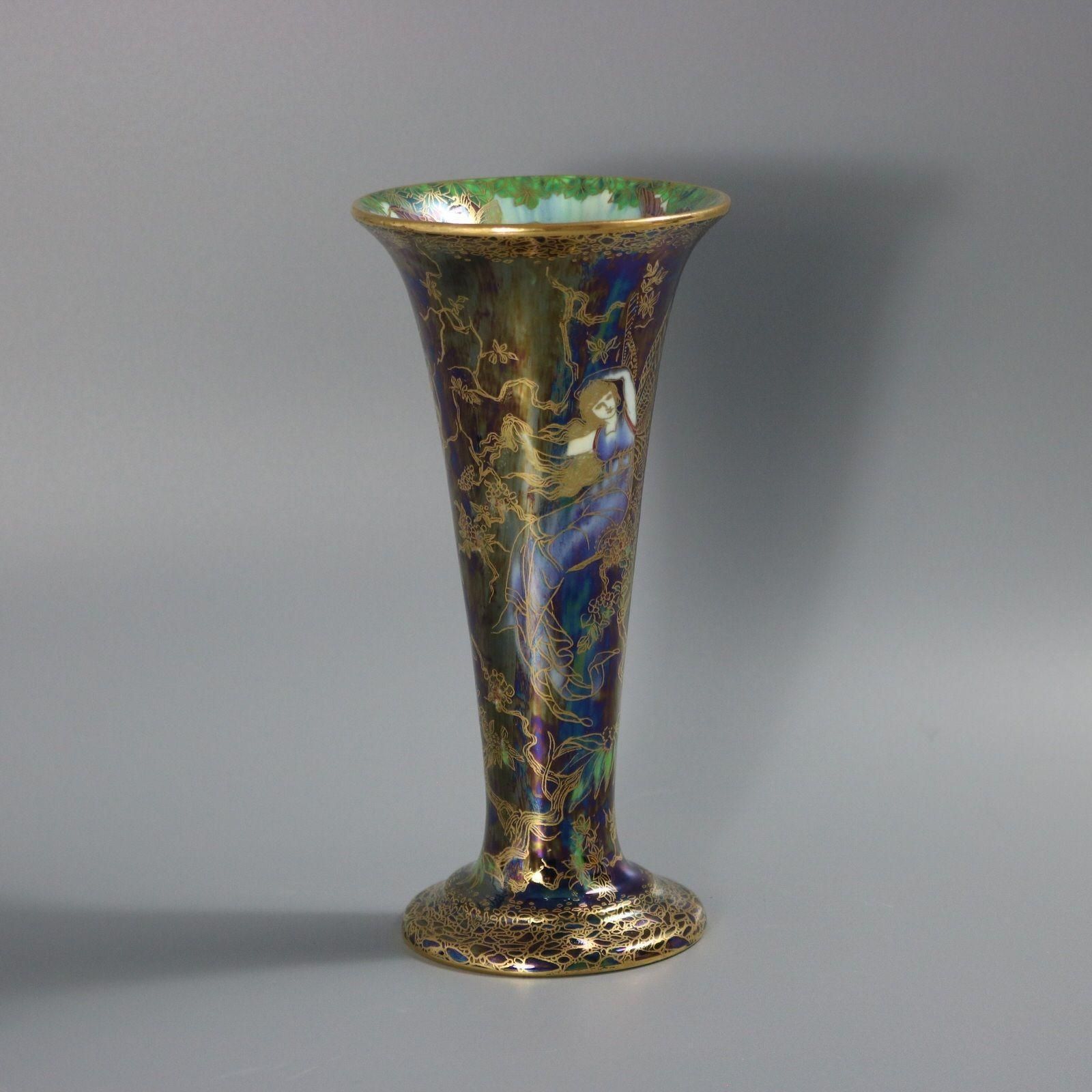 Wedgwood Fairyland Lustre Butterfly Women Trumpet Vase photo 4494.0