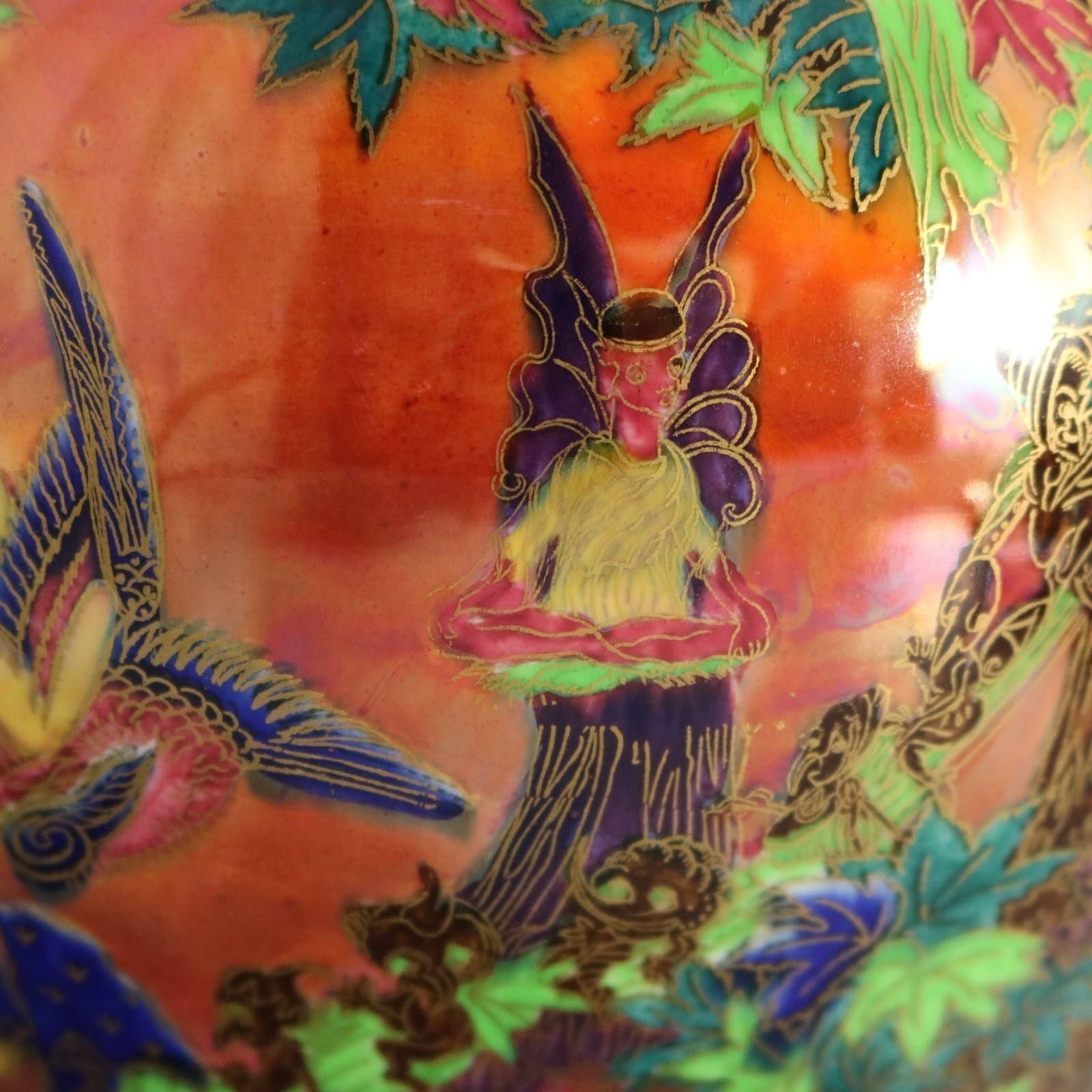 photo vintage Wedgwood Flame Fairyland Lustre 'Fairy Slide' Covered Vase