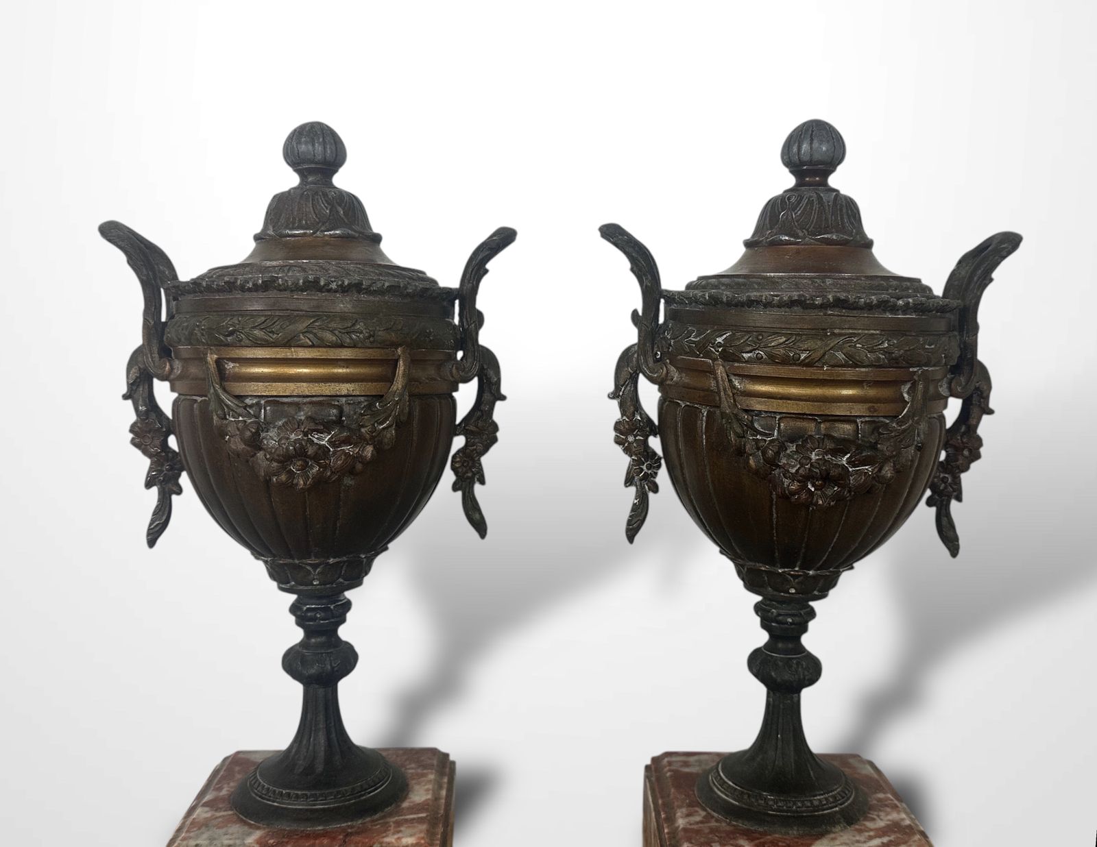photo furniture Pair Of French Spelters Urns On Marble Bases