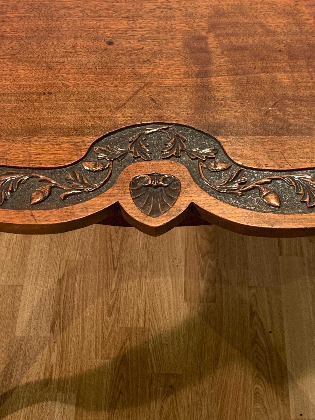 Exquisite Late Georgian/Early Victorian Oak Centre/Window Table With Acorn & Oak Leaf Carvings photo for sale