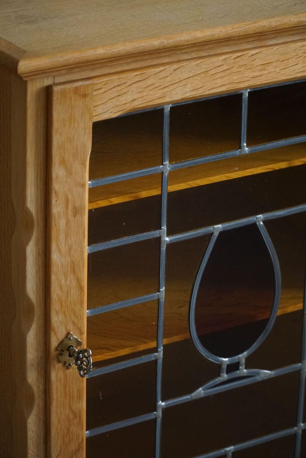 Mid Century, Small Oak Cabinet With Glass Front, Danish Cabinetmaker, 1960s photo vinterior